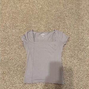 Hollister Women's Short Sleeve Gray baby tee
